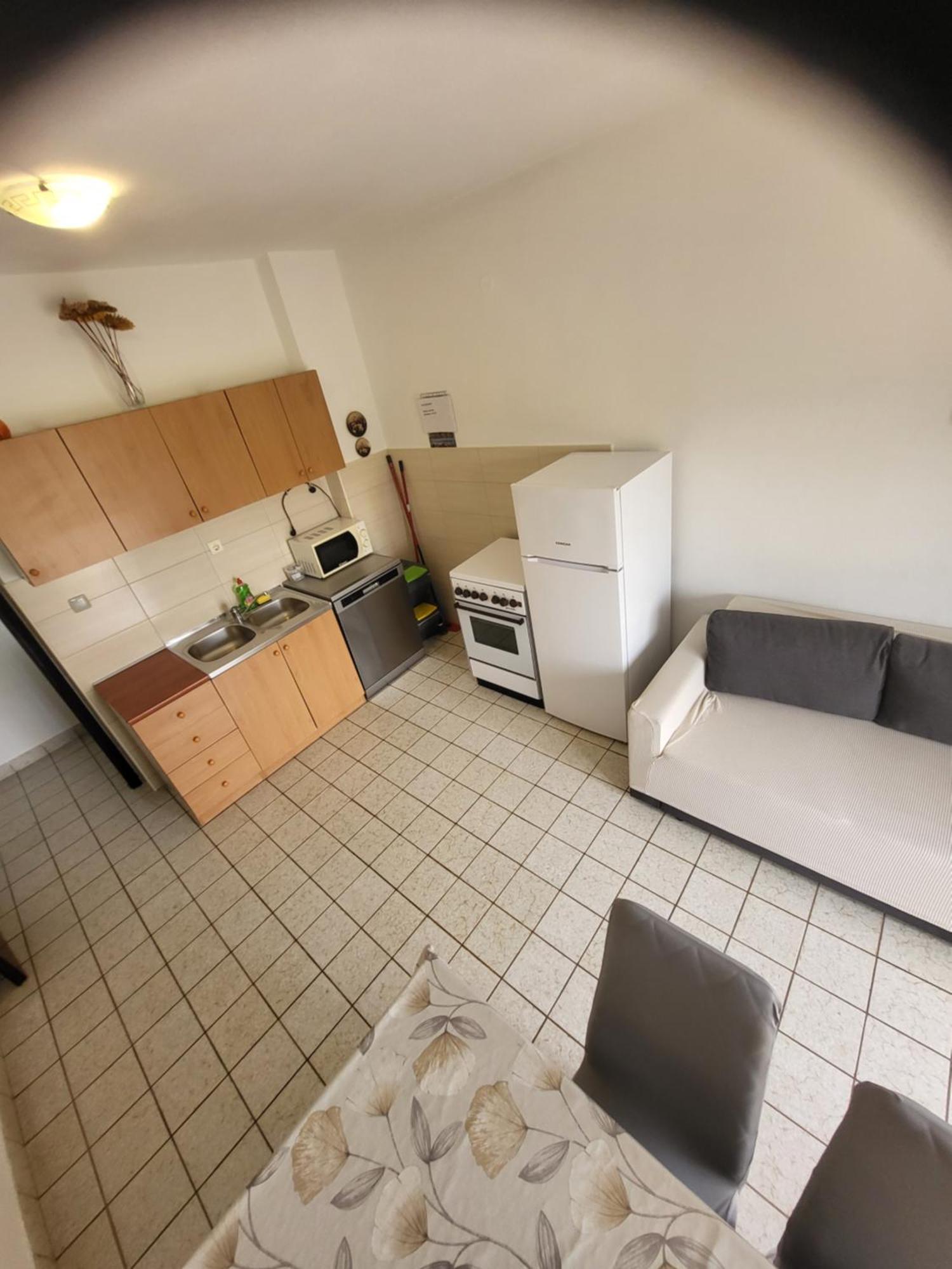 Apartmani Centar Palit Екстериор снимка